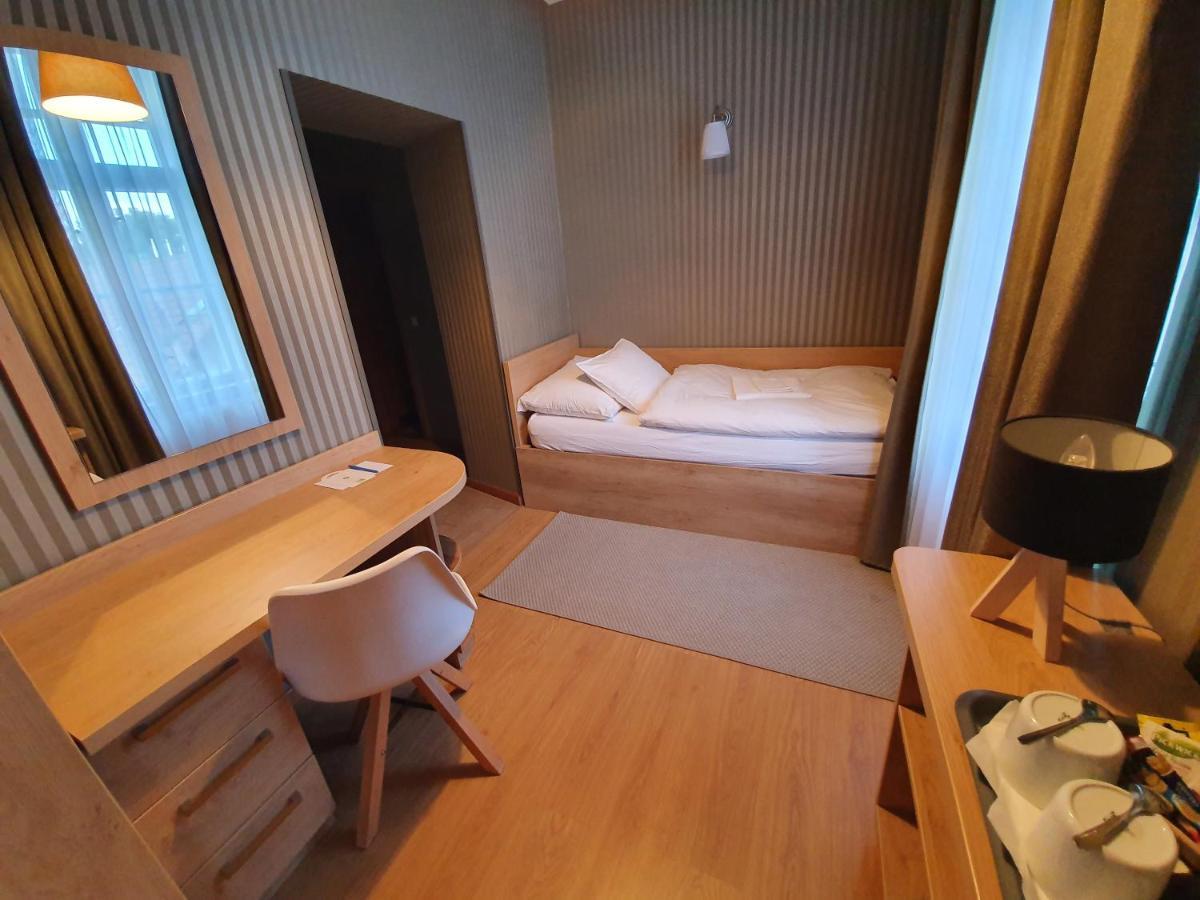 Bed and Breakfast Deak Panzio Nagykoros Экстерьер фото